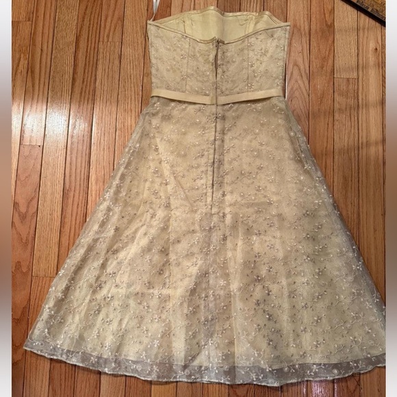 VTG Jessica McClintock Strapless Cream Formal Dress with Gold Accents - Picture 4 of 6